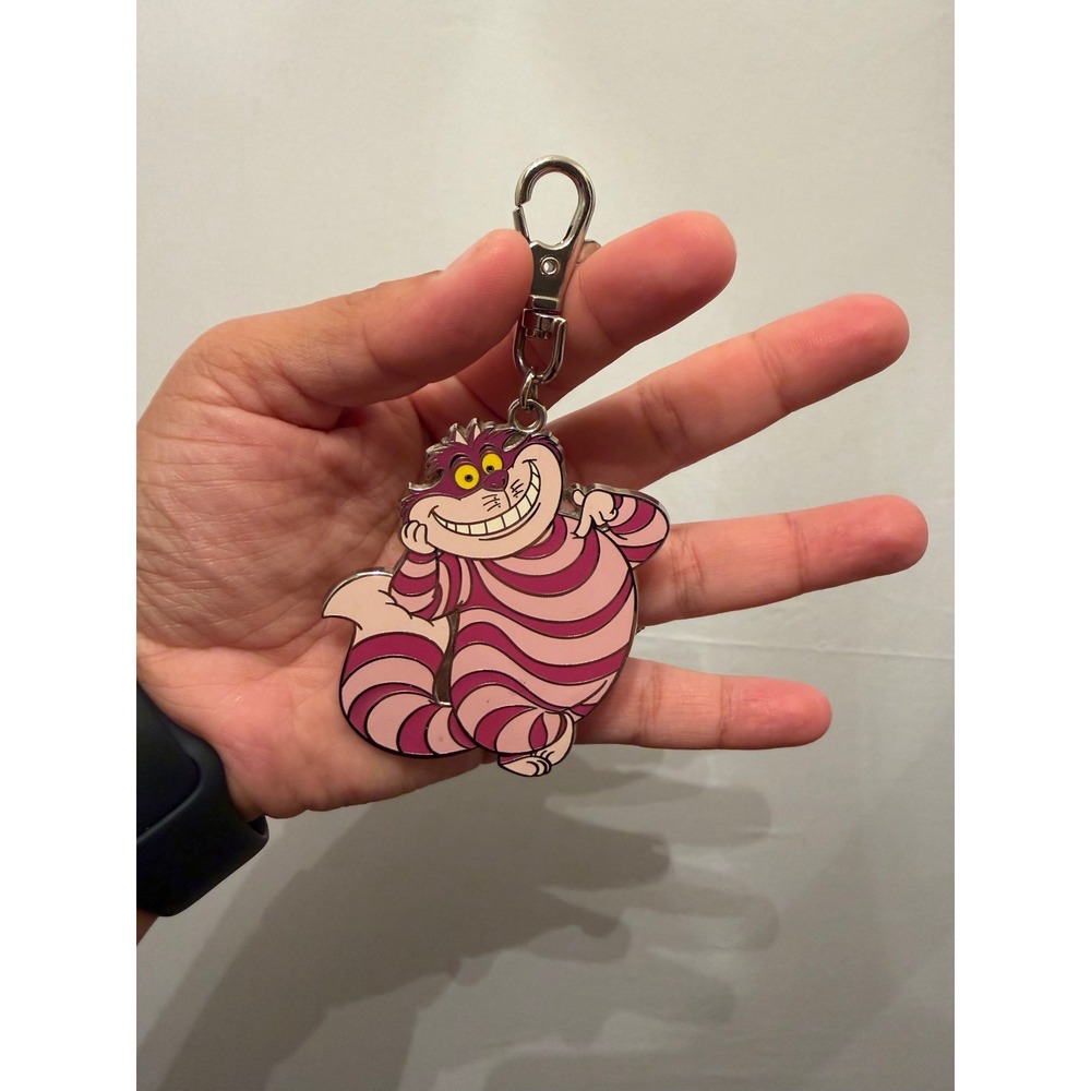 Disney Keychain Cheshire Cat Alice in Wonderland Pink Purple